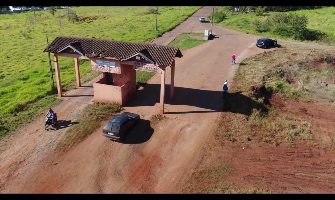 Como chegar ao Recanto Fazenda Nata em Londrina de Ônibus?